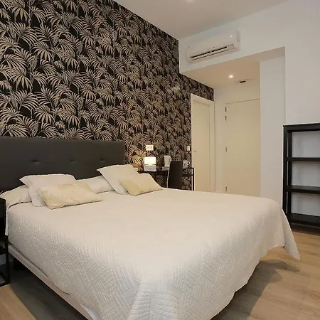 Vendégház Lasarterooms Autocheck-in 3*